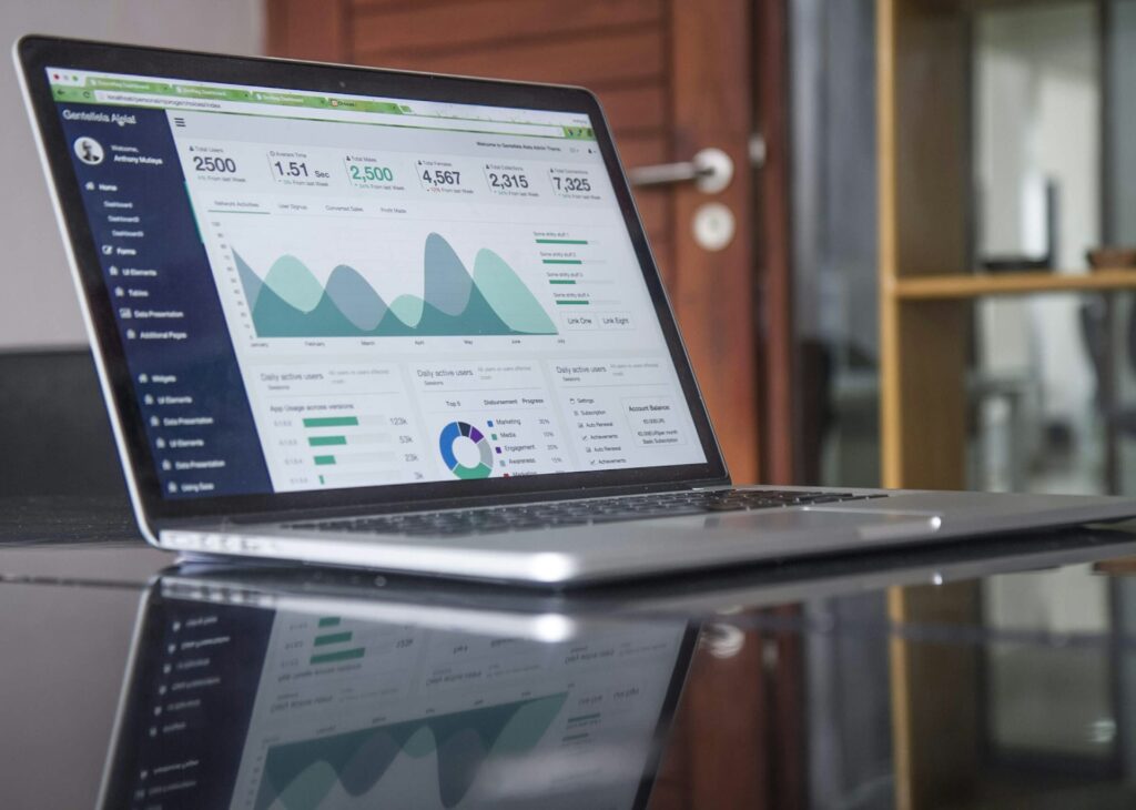 Big Data vs Traditional Data Analytics